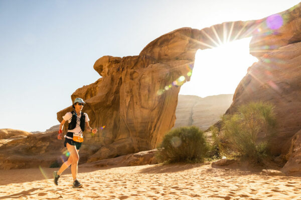 Petra Jordan Trail séjour sportif à l'étranger voyage trip vacances partir paysage sport course à pied marche rapide